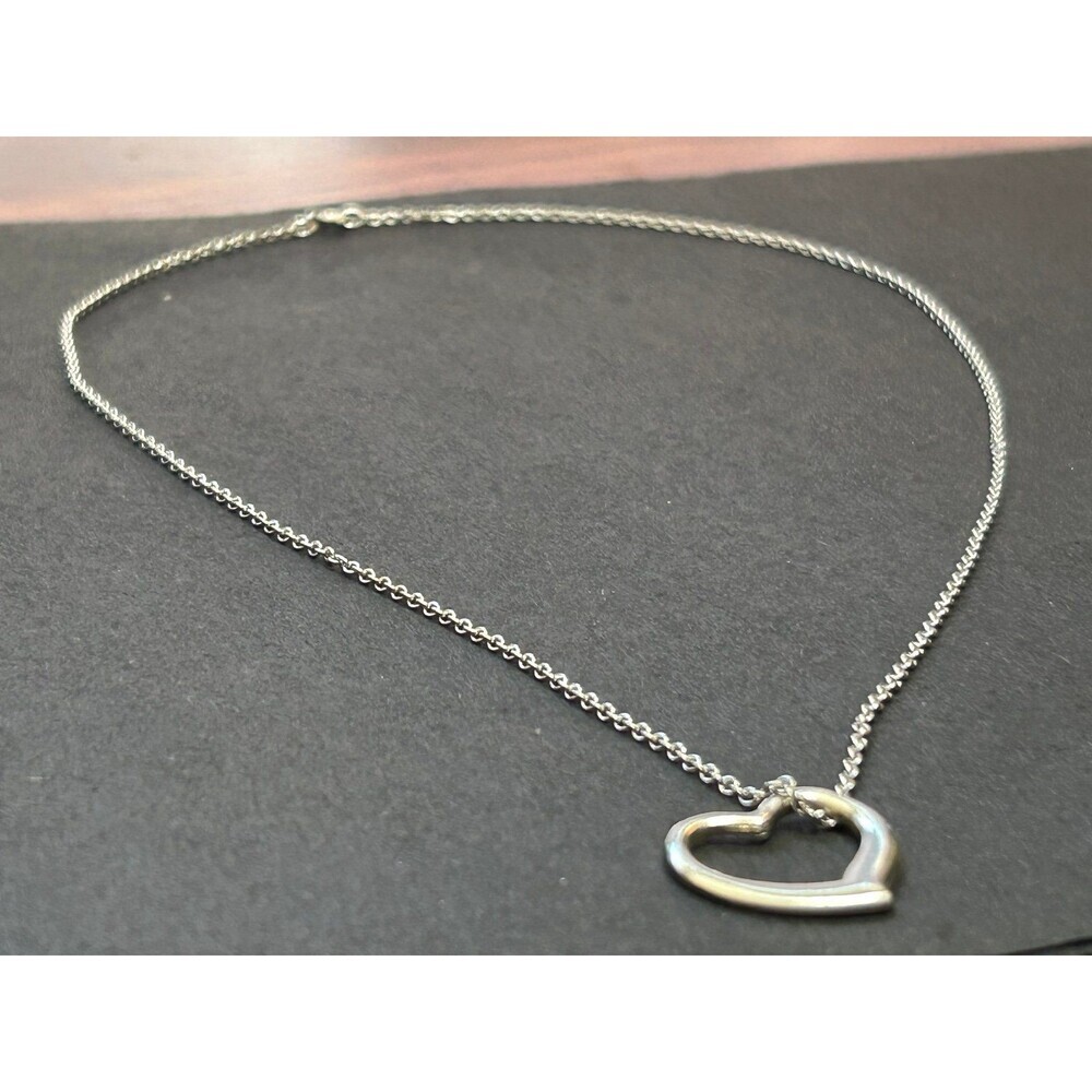 Sterling Silver Open Heart Pendant Necklace with 18" Silver Chain - Picture 5 of 9